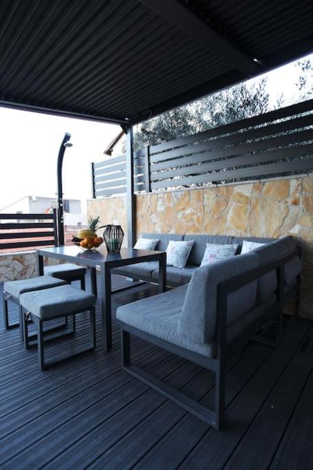 Luxury Villa Lana Apt, Seaview Terrace, Large Outdoor Space, Bbq Trogir Exteriör bild